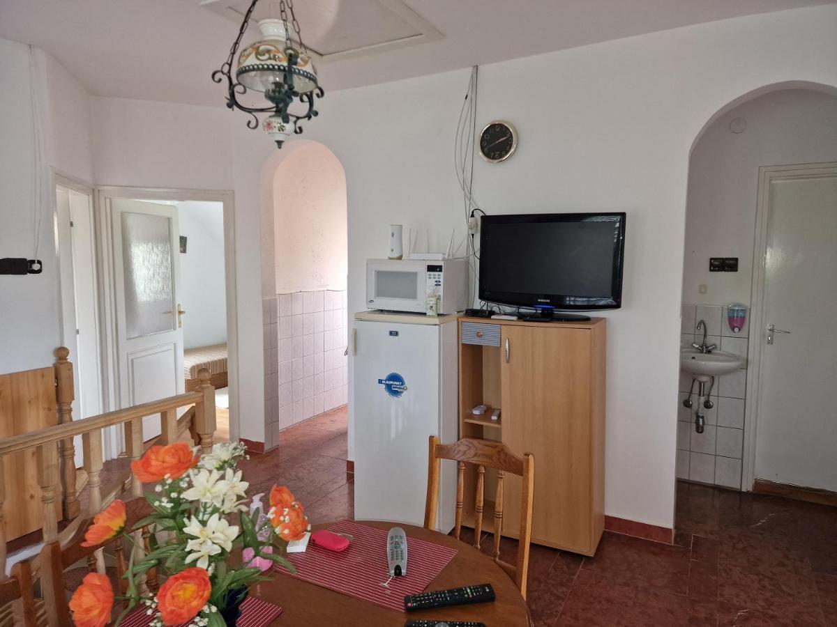 Reginavendeghaz Villa Balatonmáriafürdő Buitenkant foto